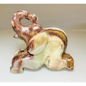 Hand Carved Onyx Elephant Figurine Natural Sculpture 5,3 in
